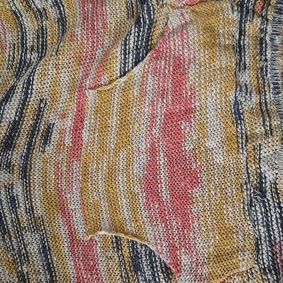 FREE PEOPLE SNOCONE HOODED SWEATER. SIZE MEDIUM - Picture 6 of 6